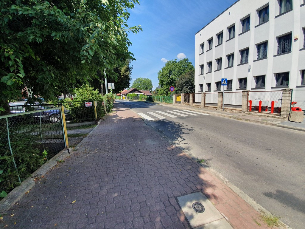 Tu będą nowe chodniki - ulica Narutowicza