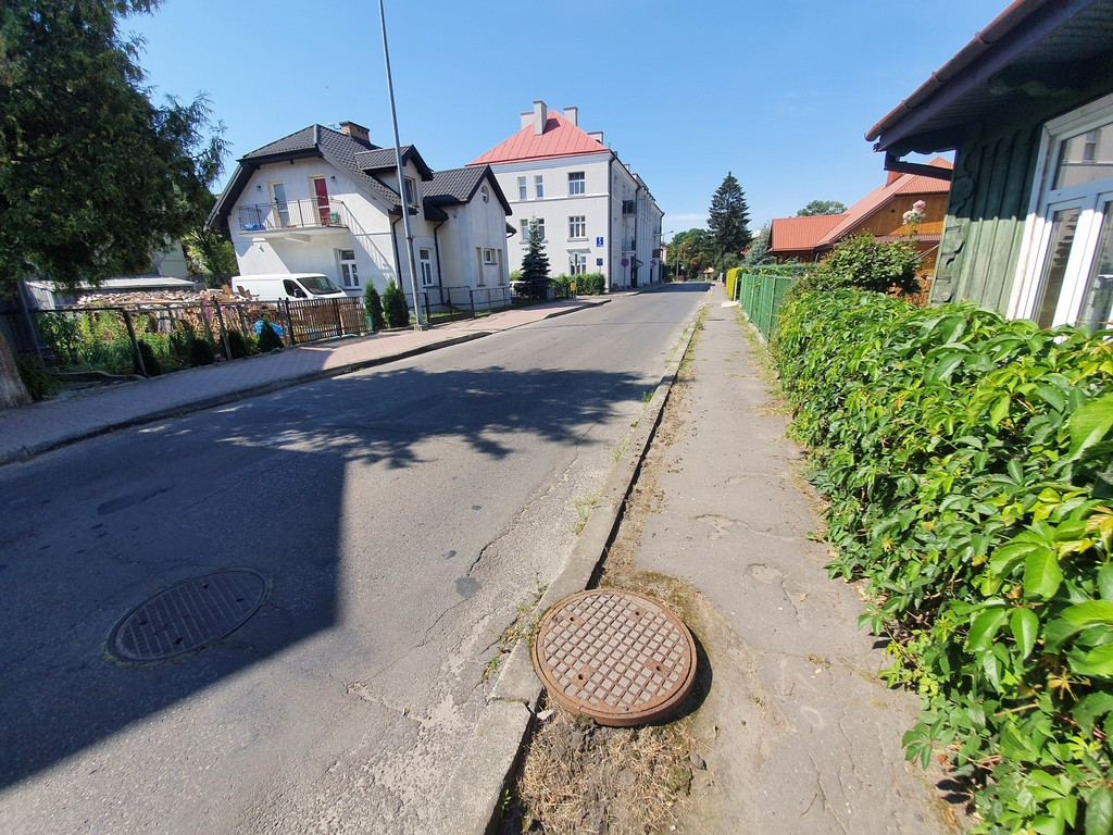 Tu będą nowe chodniki - ulica Narutowicza