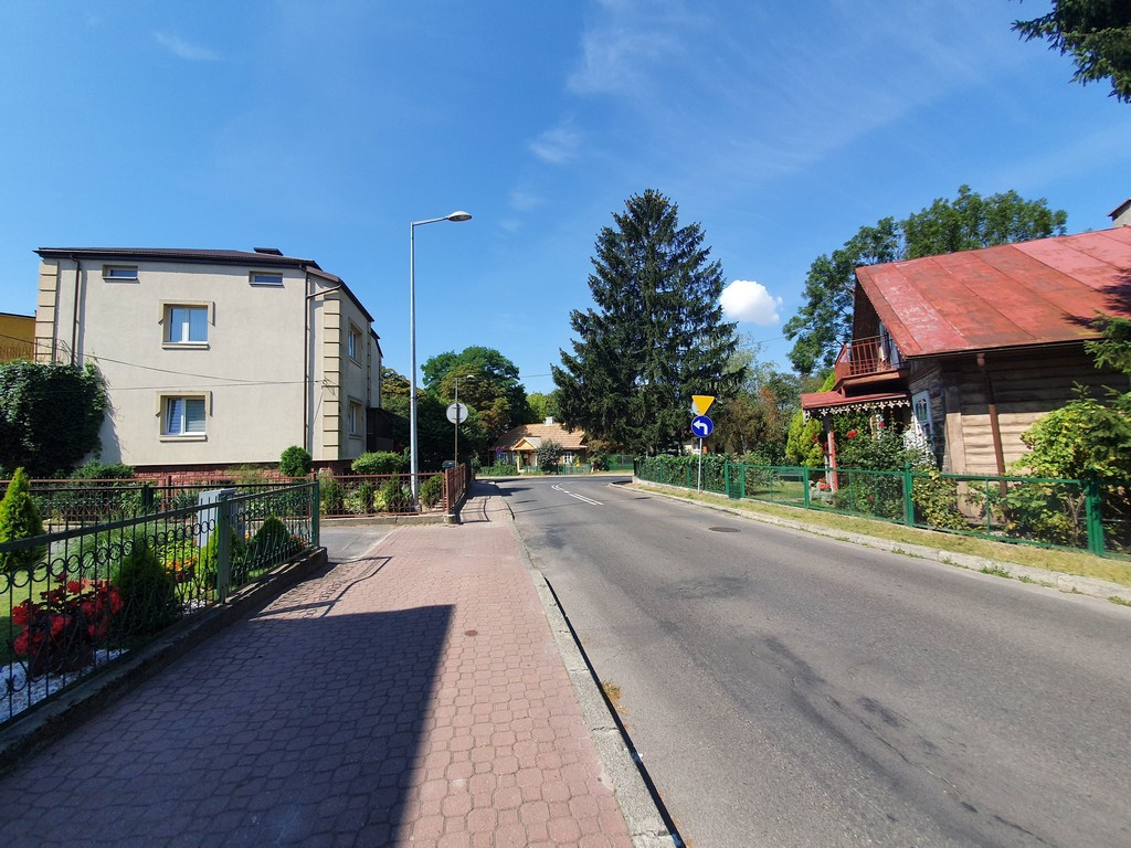 Tu będą nowe chodniki - ulica Narutowicza