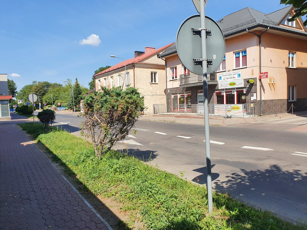 Tu będą nowe chodniki - ulica Narutowicza