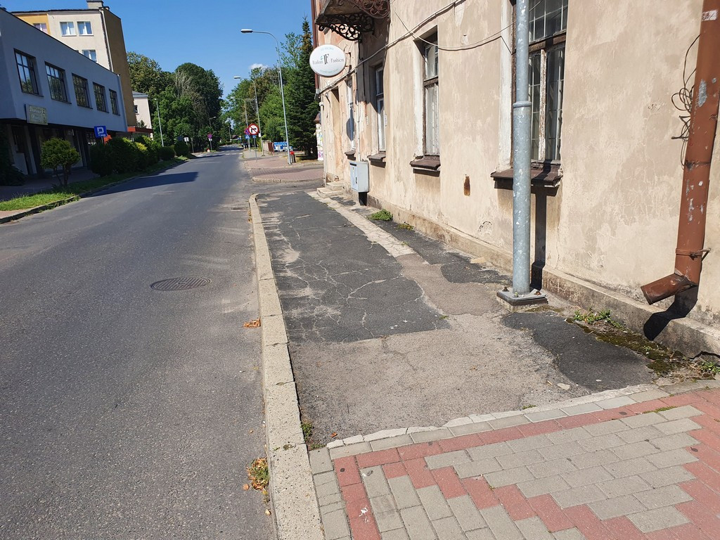 Tu będą nowe chodniki - ulica Narutowicza