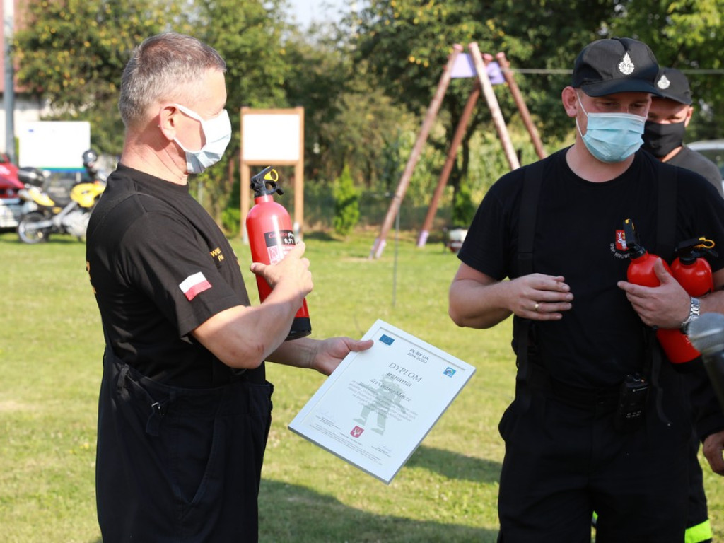 Hrubieszów: Ćwiczenia terenowe w zakresie ratownictwa drogowego i udzielania pierwszej pomocy przedmedycznej