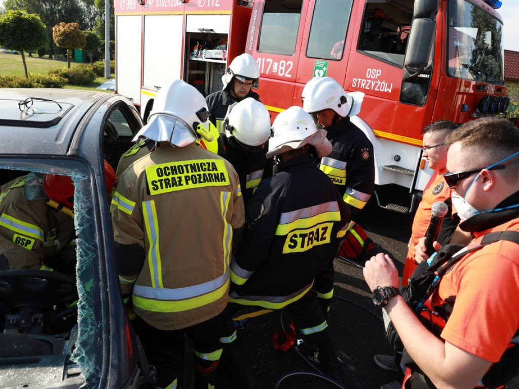 Hrubieszów: Ćwiczenia terenowe w zakresie ratownictwa drogowego i udzielania pierwszej pomocy przedmedycznej