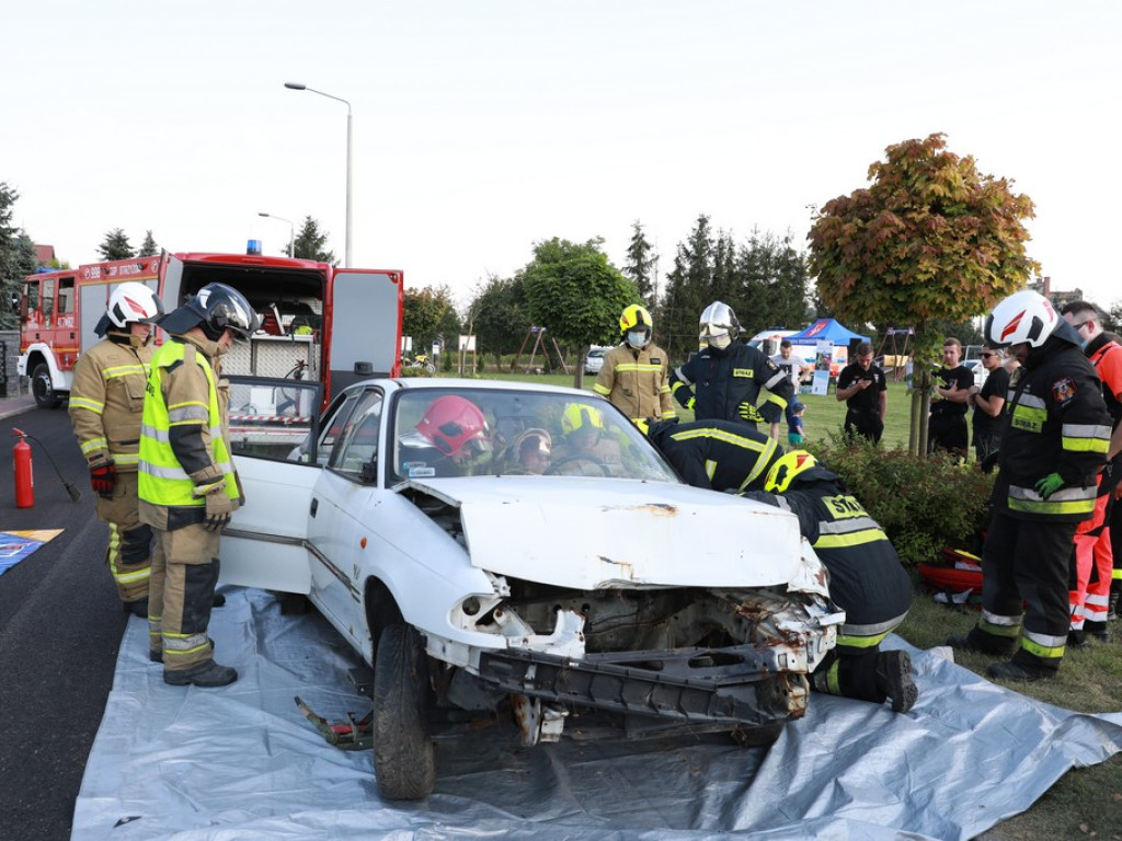 Hrubieszów: Ćwiczenia terenowe w zakresie ratownictwa drogowego i udzielania pierwszej pomocy przedmedycznej