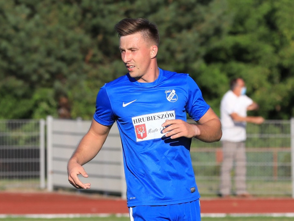 IV liga: Unia wreszcie wygrała, Kryształ zremisował