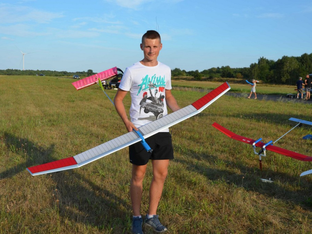 Kuba Wezgraj Mistrzem Polski Juniorów modeli F1Q