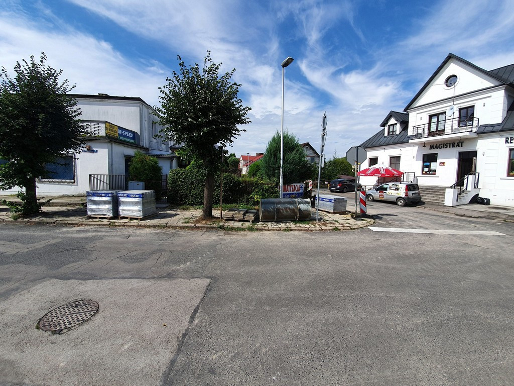 Hrubieszów: Trwa przebudowa ulicy Podzamcze