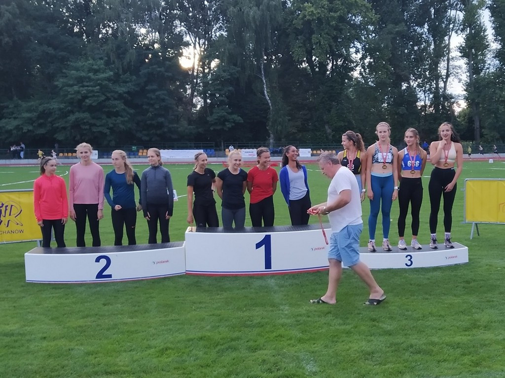 Cztery medale lekkoatletów Unii Hrubieszów na MP LZS w lekkiej atletyce - Karolina Gajewski poprawia rekordy Zamojszczyzny