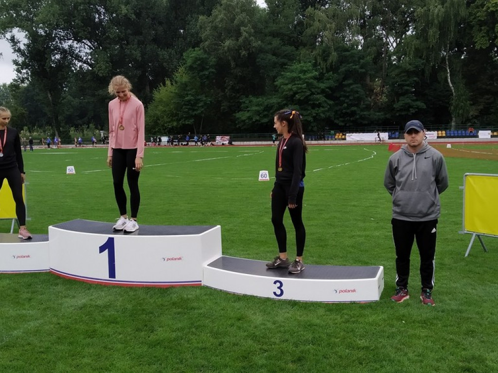 Cztery medale lekkoatletów Unii Hrubieszów na MP LZS w lekkiej atletyce - Karolina Gajewski poprawia rekordy Zamojszczyzny
