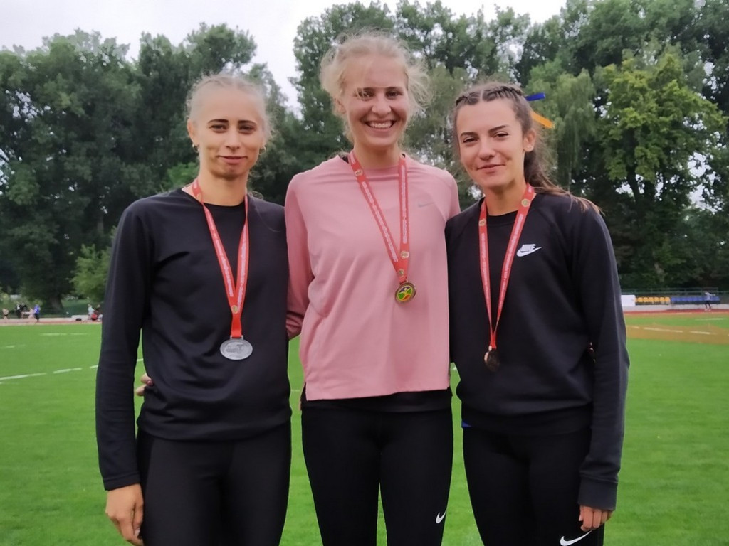 Cztery medale lekkoatletów Unii Hrubieszów na MP LZS w lekkiej atletyce - Karolina Gajewski poprawia rekordy Zamojszczyzny