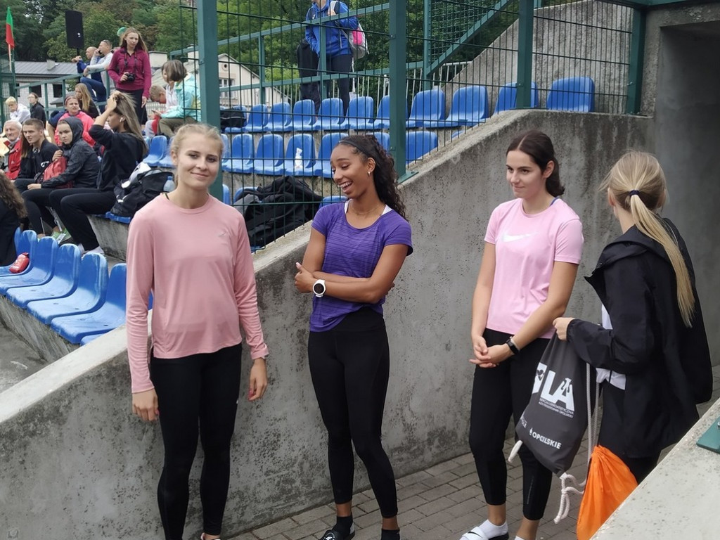 Cztery medale lekkoatletów Unii Hrubieszów na MP LZS w lekkiej atletyce - Karolina Gajewski poprawia rekordy Zamojszczyzny