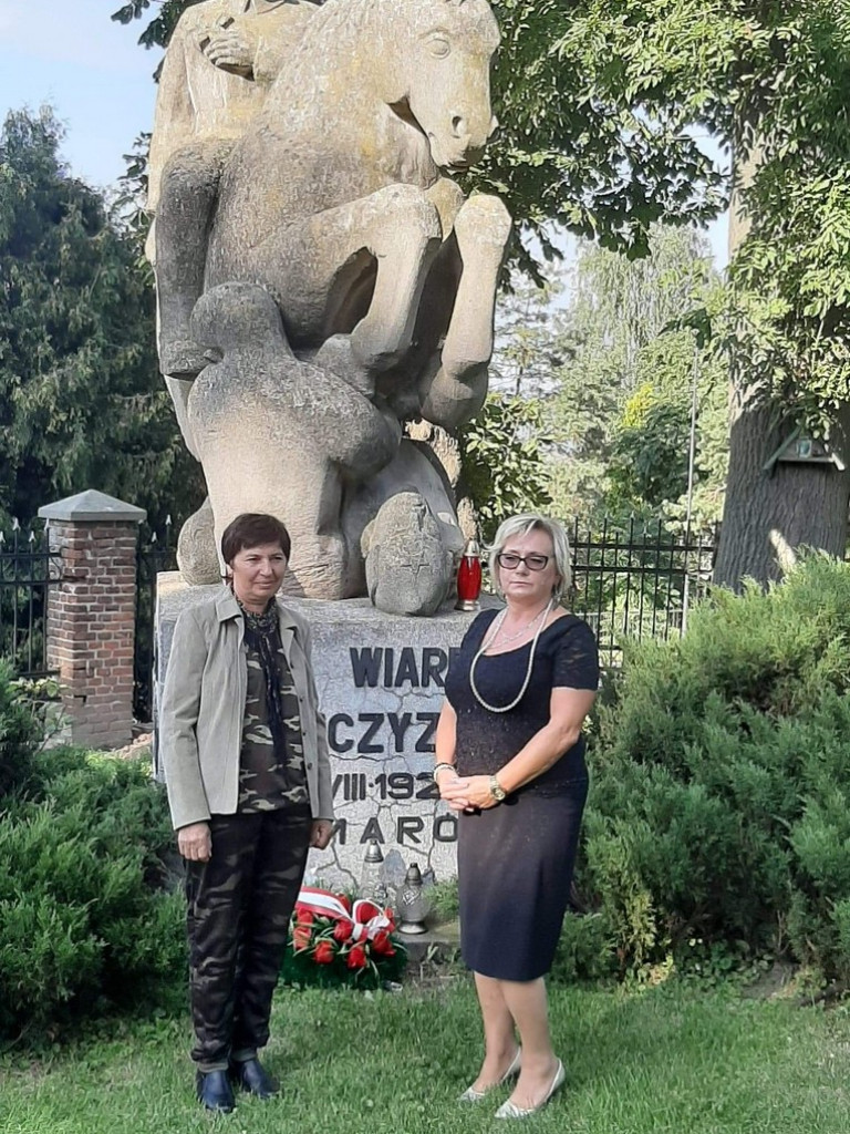 Hrubieszowska delegacja ŚZŻAK uczestniczyła w uroczystościach 100-lecia bitwy pod Komarowem