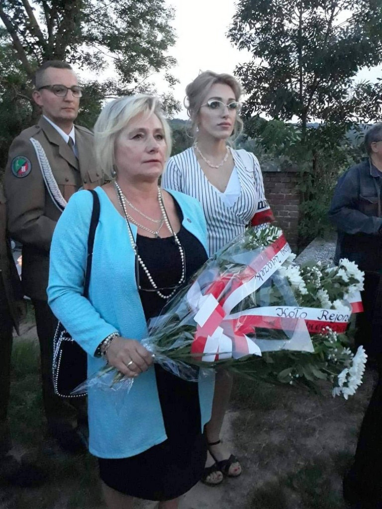 Hrubieszowska delegacja ŚZŻAK uczestniczyła w uroczystościach 100-lecia bitwy pod Komarowem