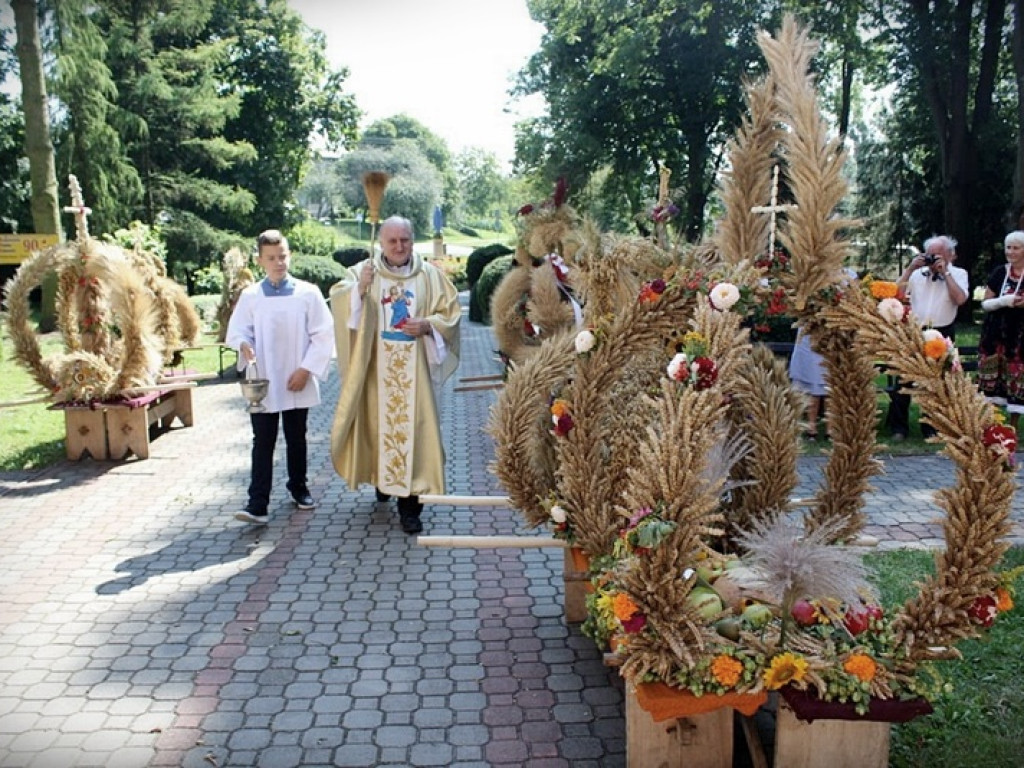 Dożynki Gminno-Parafialne w Dołhobyczowie