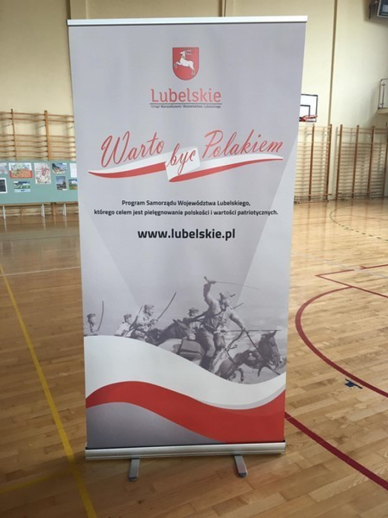 Staszic: Laureatki konkursu o Bitwie Warszawskiej 1920