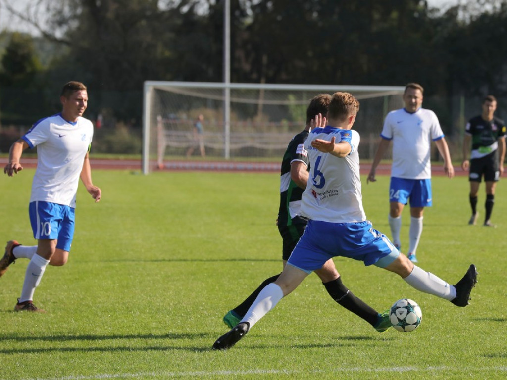 Piłkarskie ligi 29 - 30 sierpnia 2020 r. W niedzielę wielkie derby Kryształ Werbkowice - Unia Hrubieszów!