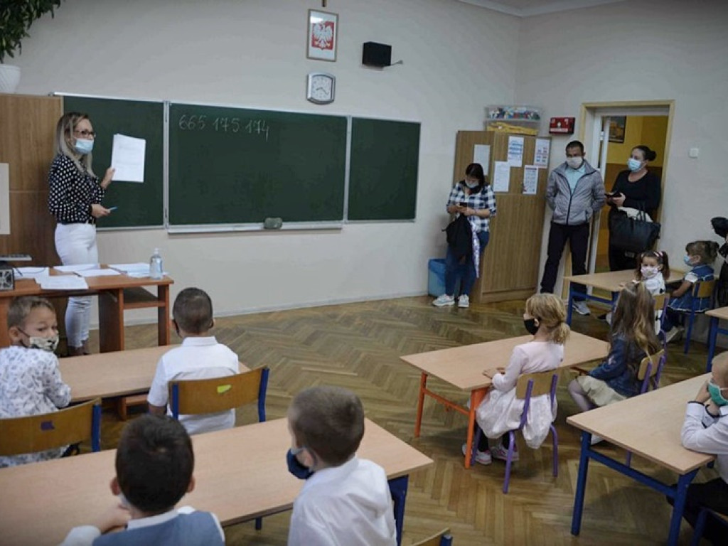 Rozpoczęcie roku szkolnego w hrubieszowskiej Jedynce