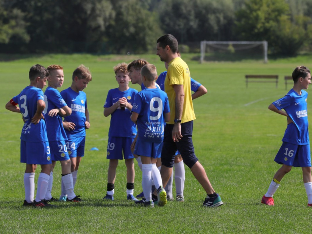 Mecz młodzików Unia Hrubieszów - Brazylijskie Szkółki Piłkarskie Lublin - ZDJĘCIA