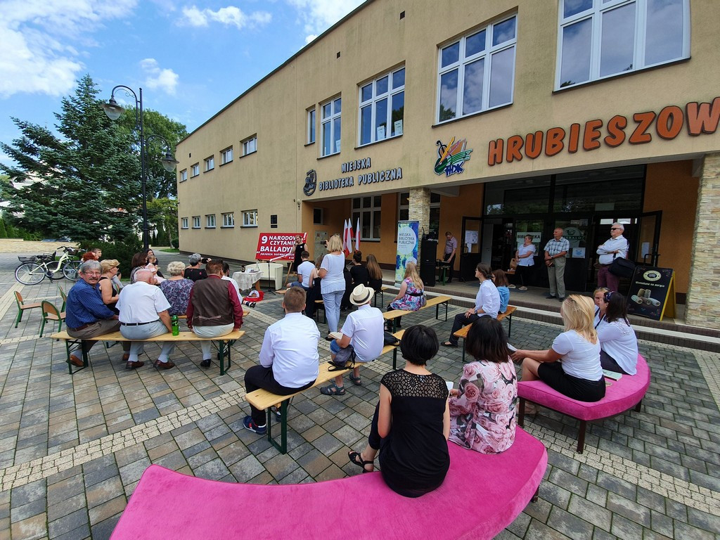 Hrubieszów: Narodowe Czytanie w Miejskiej Bibliotece Publicznej