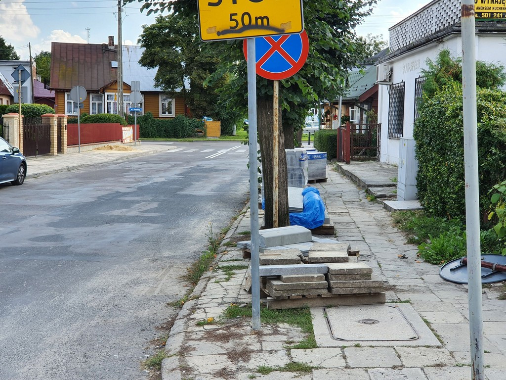 Hrubieszów: Przebudowa ulicy Podzamcze - ZDJĘCIA