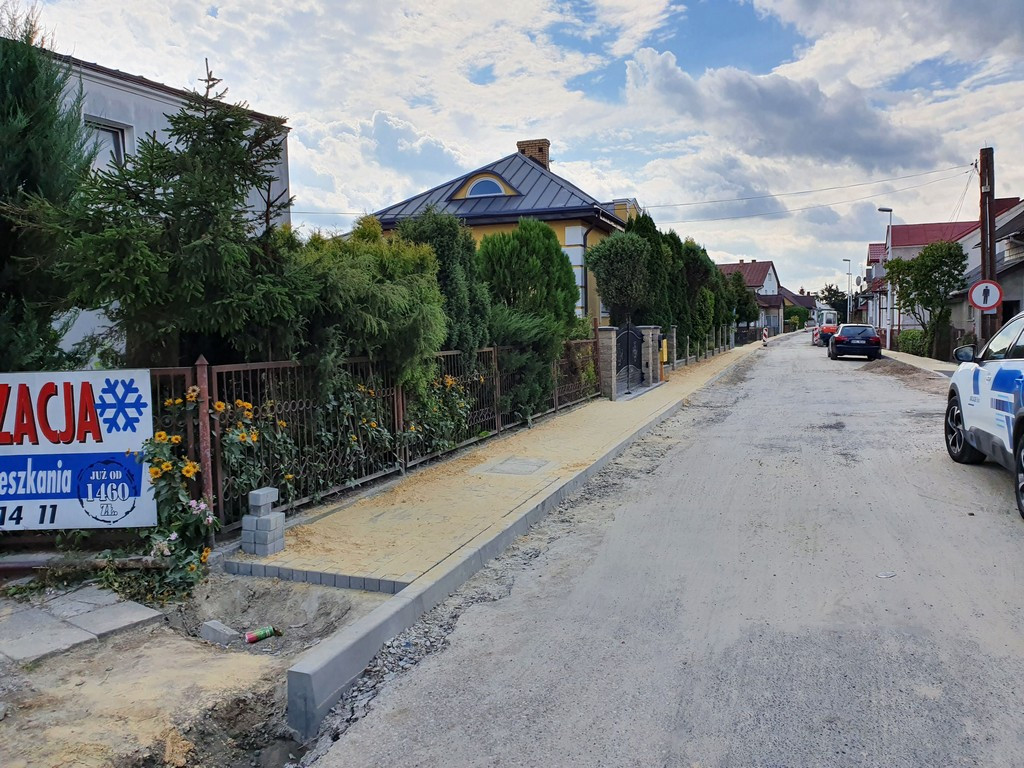 Hrubieszów: Przebudowa ulicy Podzamcze - ZDJĘCIA