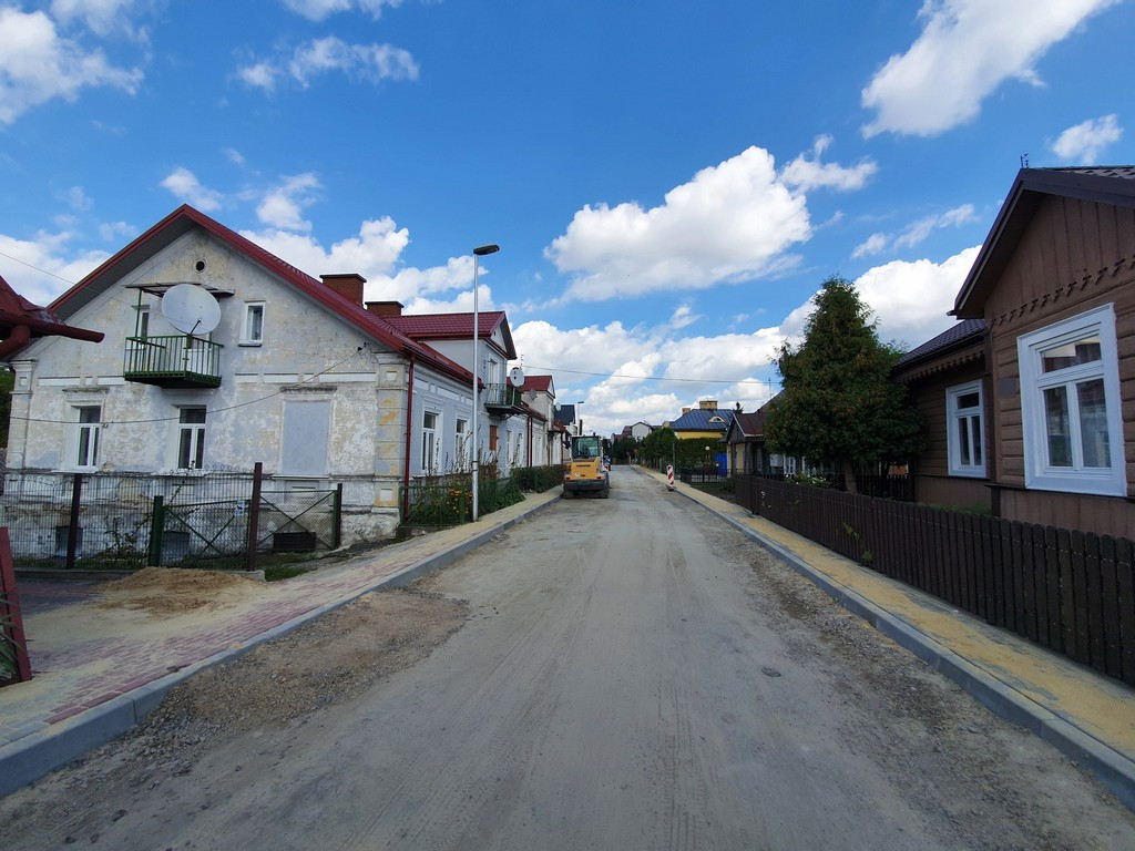 Hrubieszów: Przebudowa ulicy Podzamcze - ZDJĘCIA