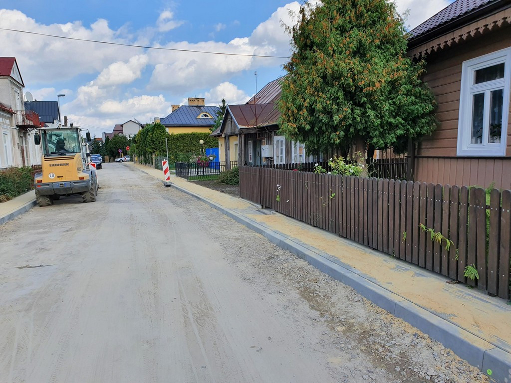 Hrubieszów: Przebudowa ulicy Podzamcze - ZDJĘCIA