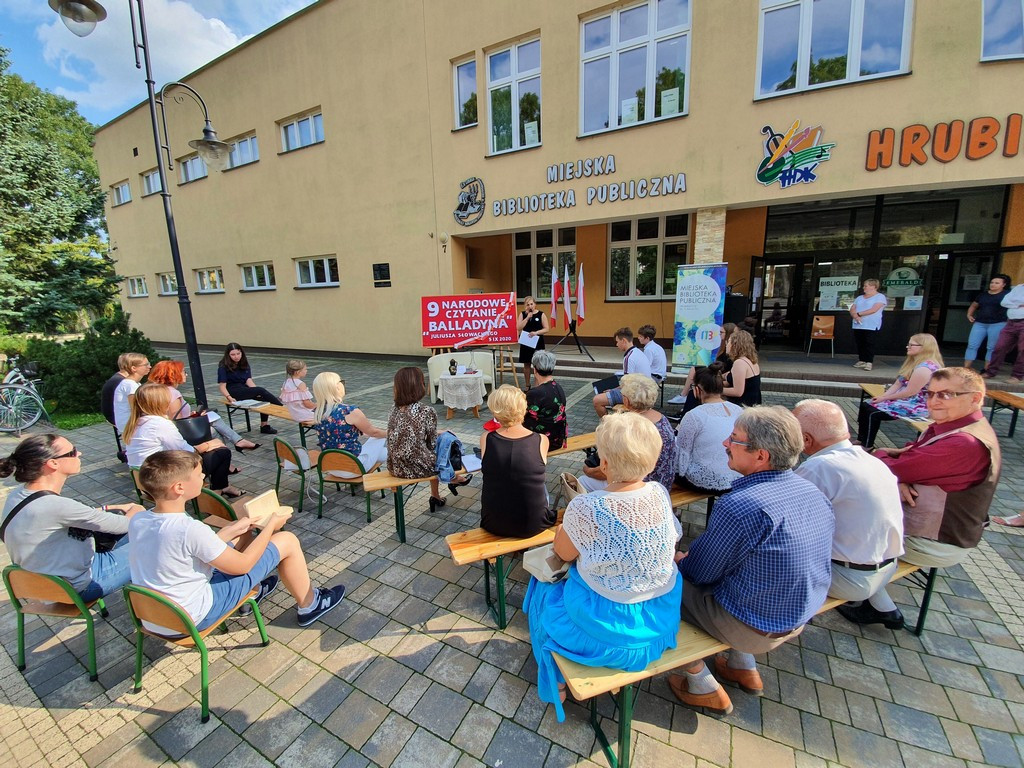 Hrubieszów: Narodowe Czytanie w Miejskiej Bibliotece Publicznej