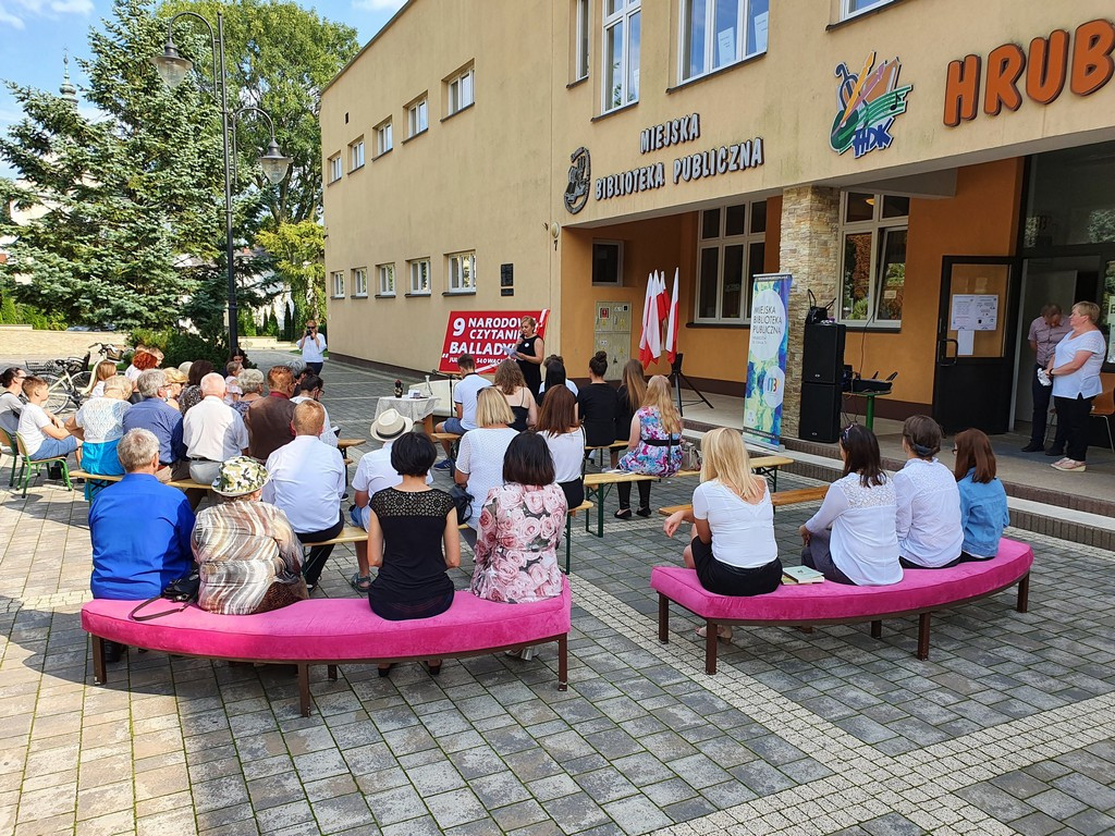 Hrubieszów: Narodowe Czytanie w Miejskiej Bibliotece Publicznej