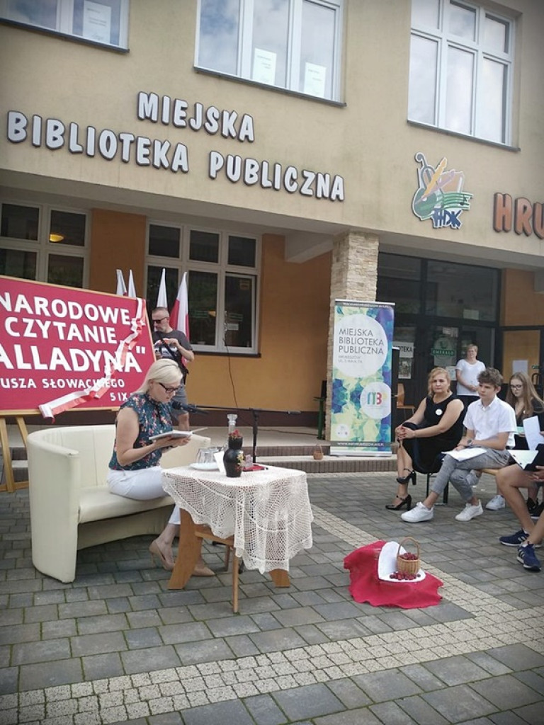 Narodowe Czytanie w hrubieszowskiej Jedynce
