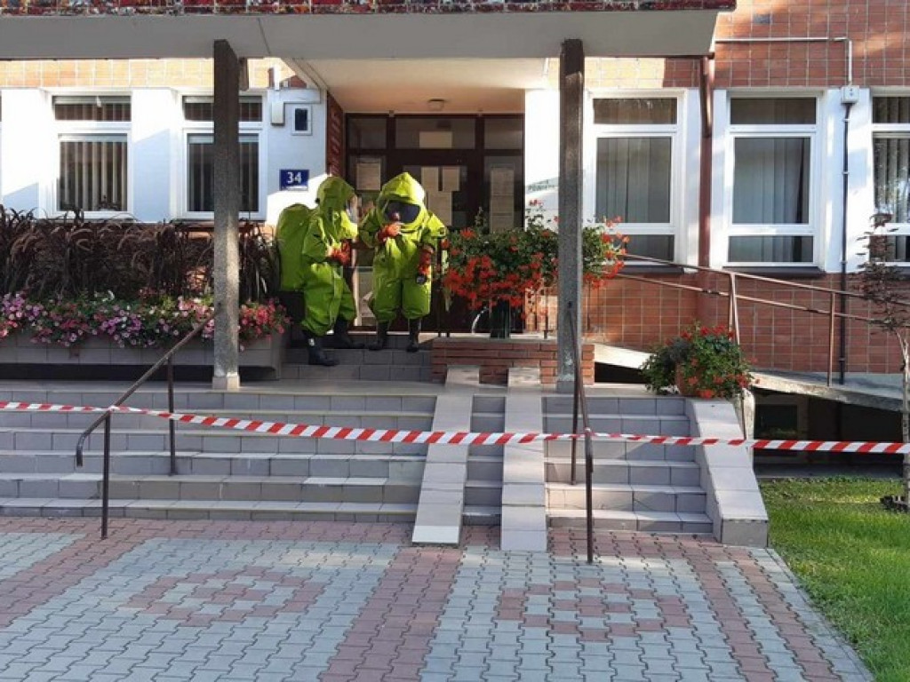 Hrubieszów: Sarin w starostwie - relacja z akcji i zdjęcia