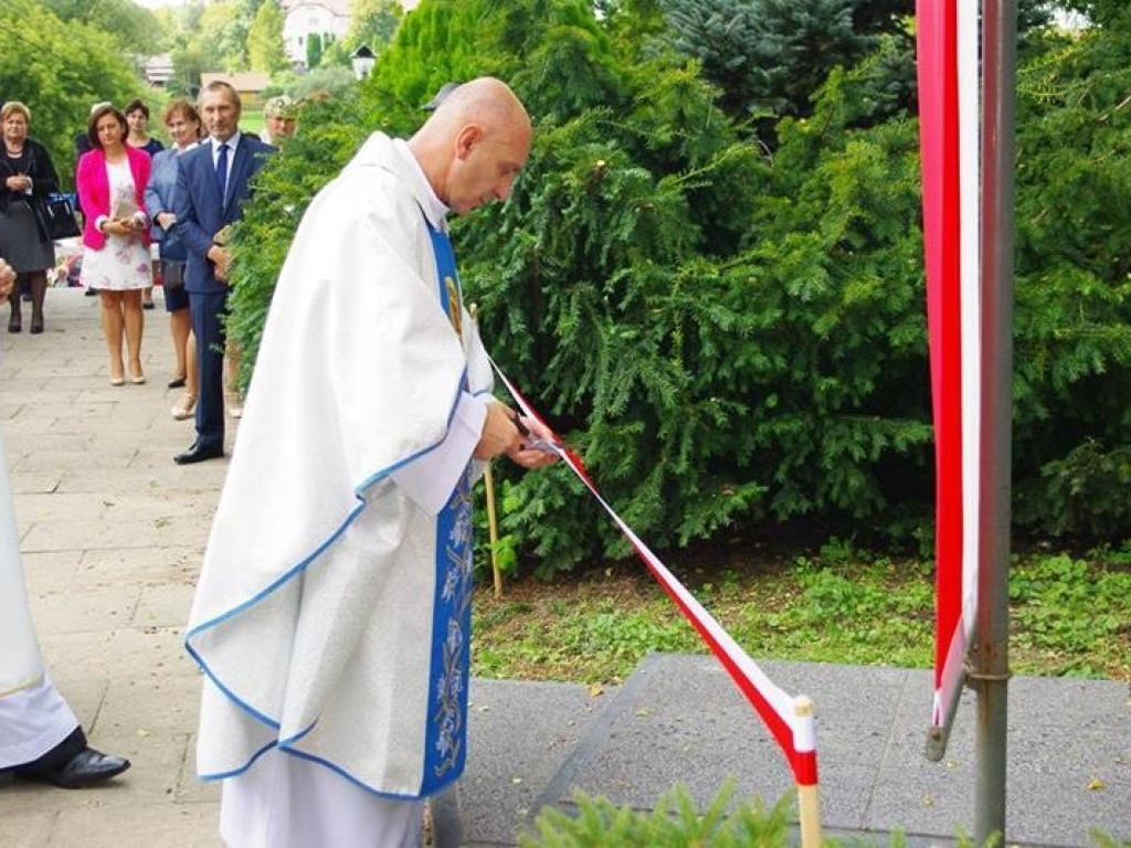 Święto Plonów w gminie Trzeszczany. Odsłonięcie pomnika 100-lecia Odzyskania Niepodległości