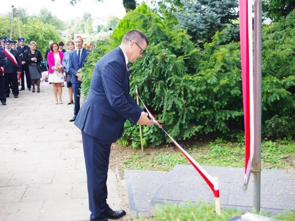 Święto Plonów w gminie Trzeszczany. Odsłonięcie pomnika 100-lecia Odzyskania Niepodległości