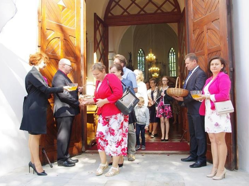 Święto Plonów w gminie Trzeszczany. Odsłonięcie pomnika 100-lecia Odzyskania Niepodległości