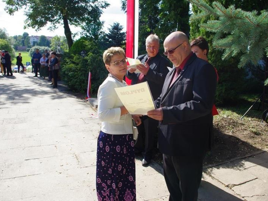 Święto Plonów w gminie Trzeszczany. Odsłonięcie pomnika 100-lecia Odzyskania Niepodległości