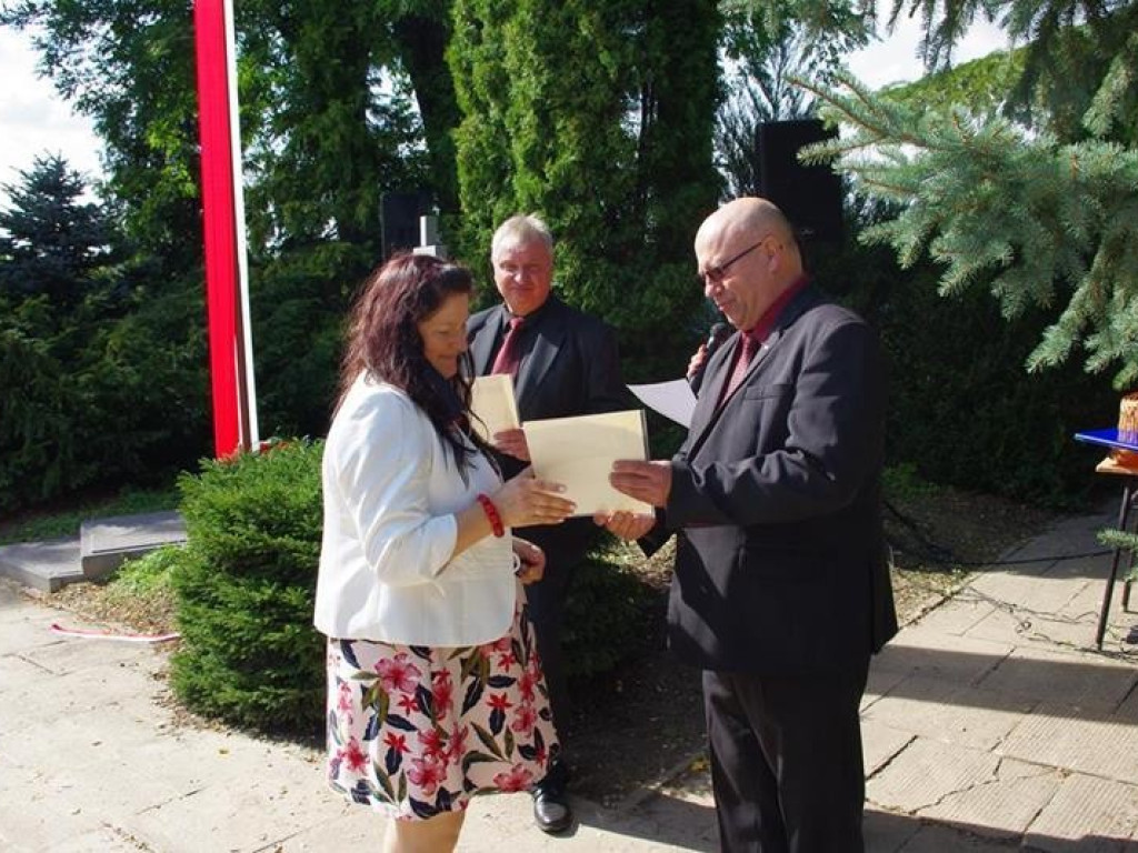 Święto Plonów w gminie Trzeszczany. Odsłonięcie pomnika 100-lecia Odzyskania Niepodległości