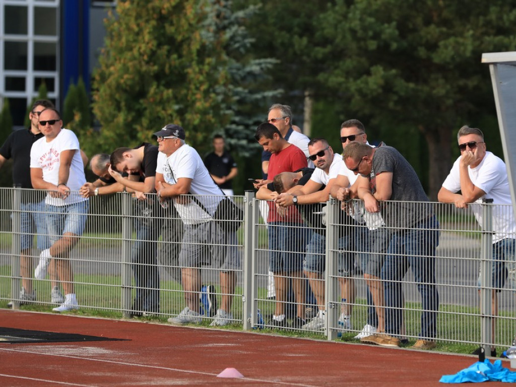 IV liga: Zwycięstwo Unii, porażka Kryształu - ZDJĘCIA, WIDEO