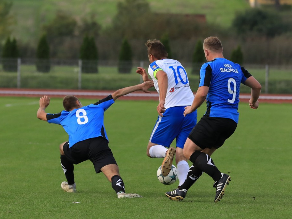 IV liga: Zwycięstwo Unii, porażka Kryształu - ZDJĘCIA, WIDEO
