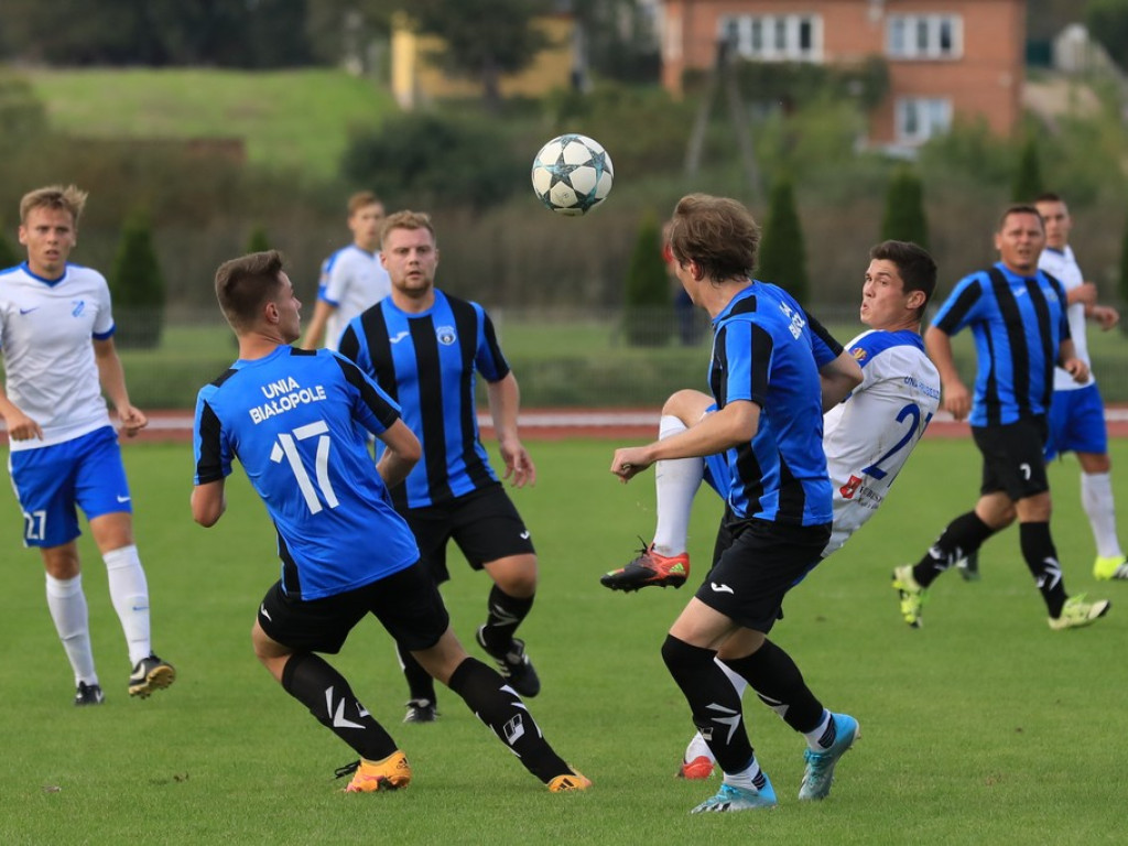 IV liga: Zwycięstwo Unii, porażka Kryształu - ZDJĘCIA, WIDEO