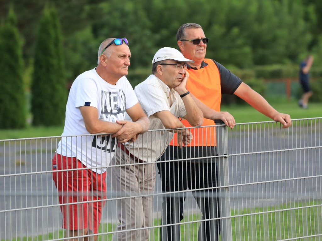 IV liga: Zwycięstwo Unii, porażka Kryształu - ZDJĘCIA, WIDEO
