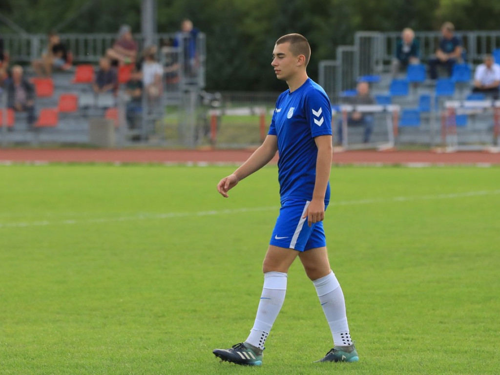 IV liga: Zwycięstwo Unii, porażka Kryształu - ZDJĘCIA, WIDEO
