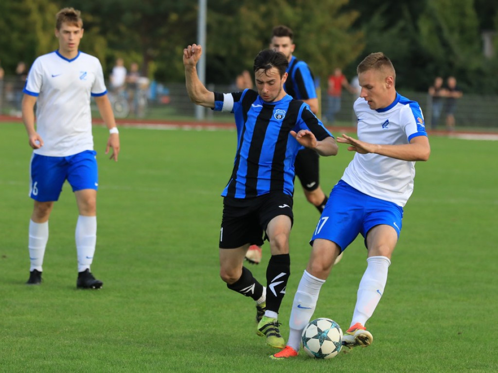 IV liga: Zwycięstwo Unii, porażka Kryształu - ZDJĘCIA, WIDEO