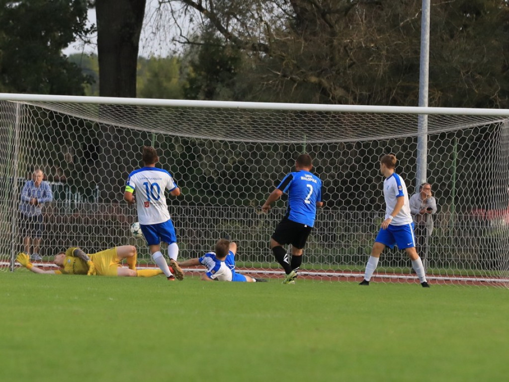 IV liga: Zwycięstwo Unii, porażka Kryształu - ZDJĘCIA, WIDEO