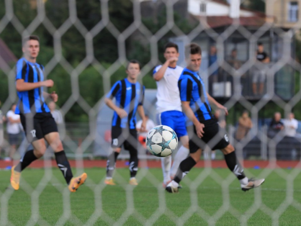 IV liga: Zwycięstwo Unii, porażka Kryształu - ZDJĘCIA, WIDEO