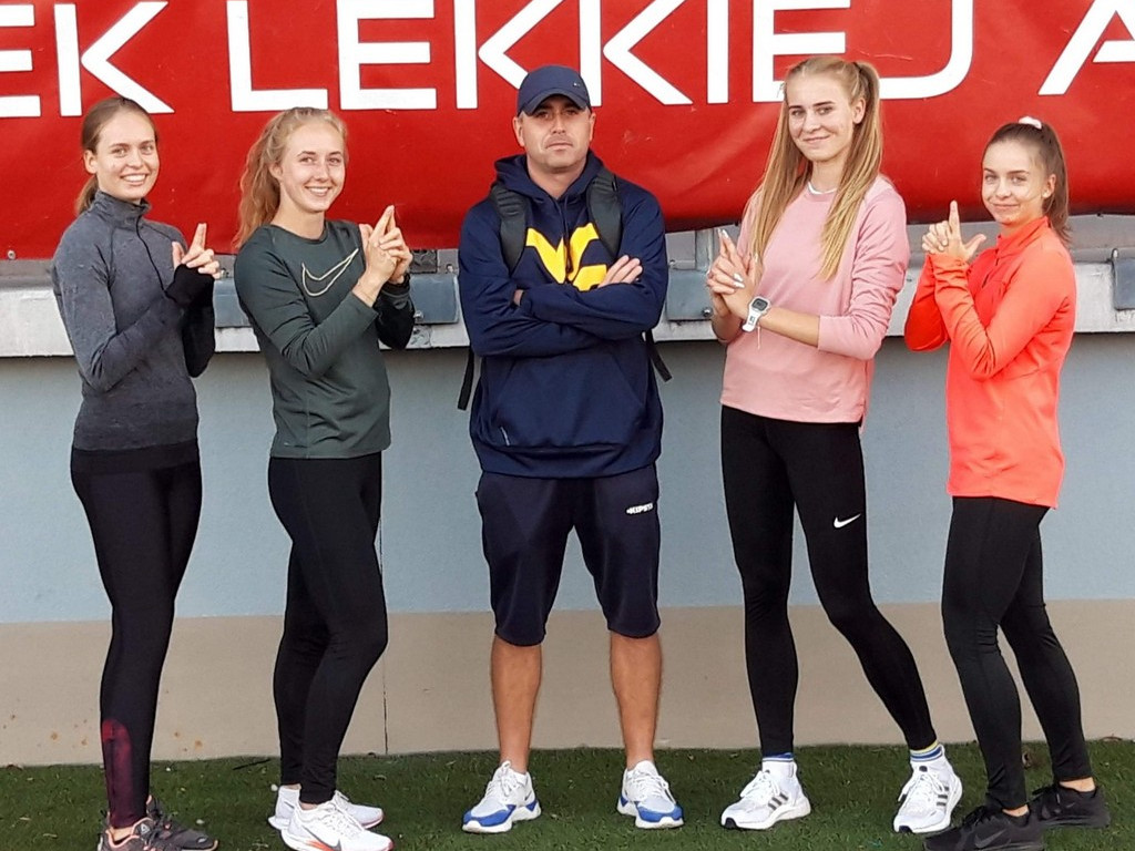 Mistrzostwa Polski Juniorek w LA. Wysokie umiejętności Karoliny Gajewskiej i sztafety 4 x 100 m dziewcząt nagrodzone medalami!