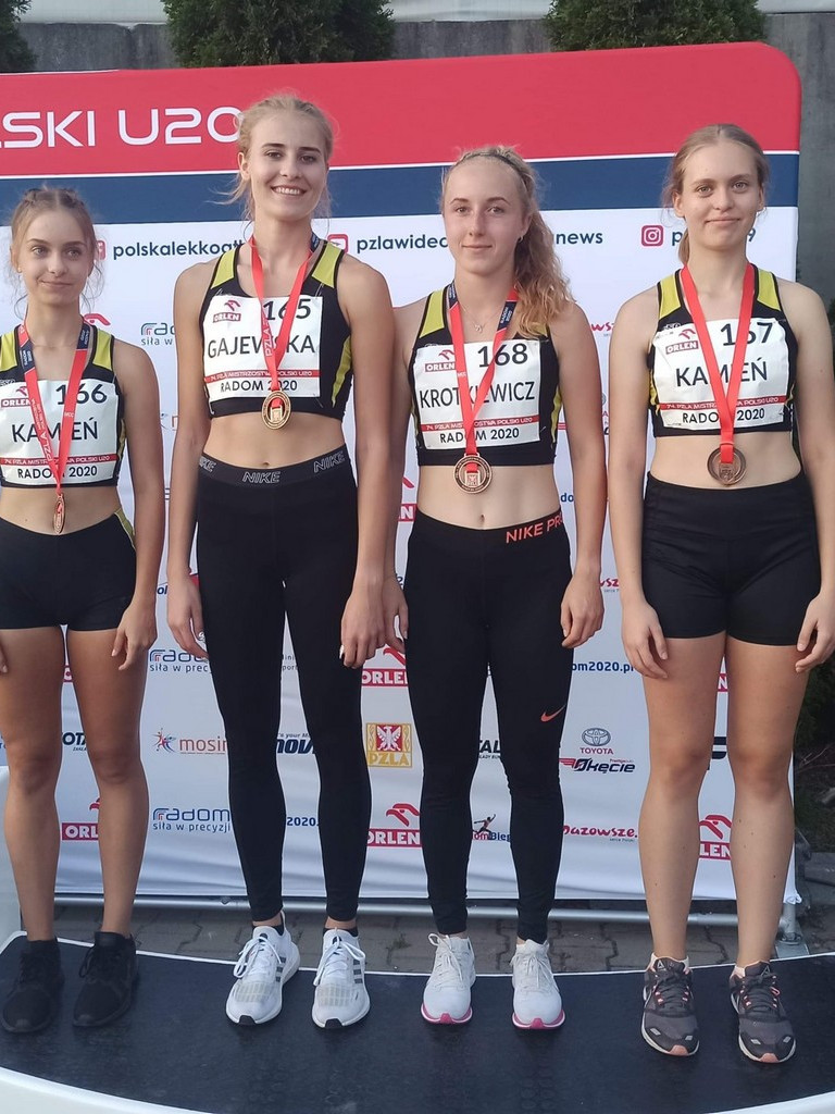 Mistrzostwa Polski Juniorek w LA. Wysokie umiejętności Karoliny Gajewskiej i sztafety 4 x 100 m dziewcząt nagrodzone medalami!