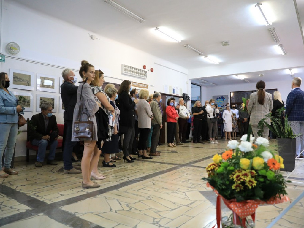 Hrubieszów: Wernisaż wystawy akwareli Rafała Jana Patro, koncert Adama Szabata i Waldemara Korzeniowskiego -ZDJĘCIA