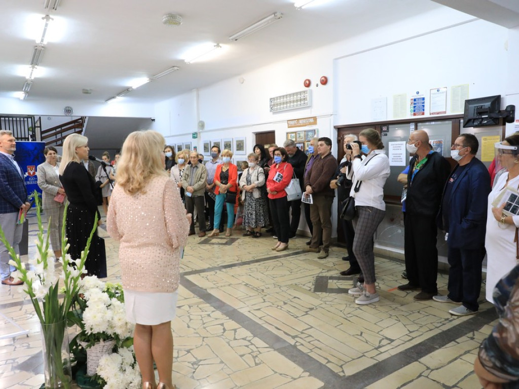 Hrubieszów: Wernisaż wystawy akwareli Rafała Jana Patro, koncert Adama Szabata i Waldemara Korzeniowskiego -ZDJĘCIA