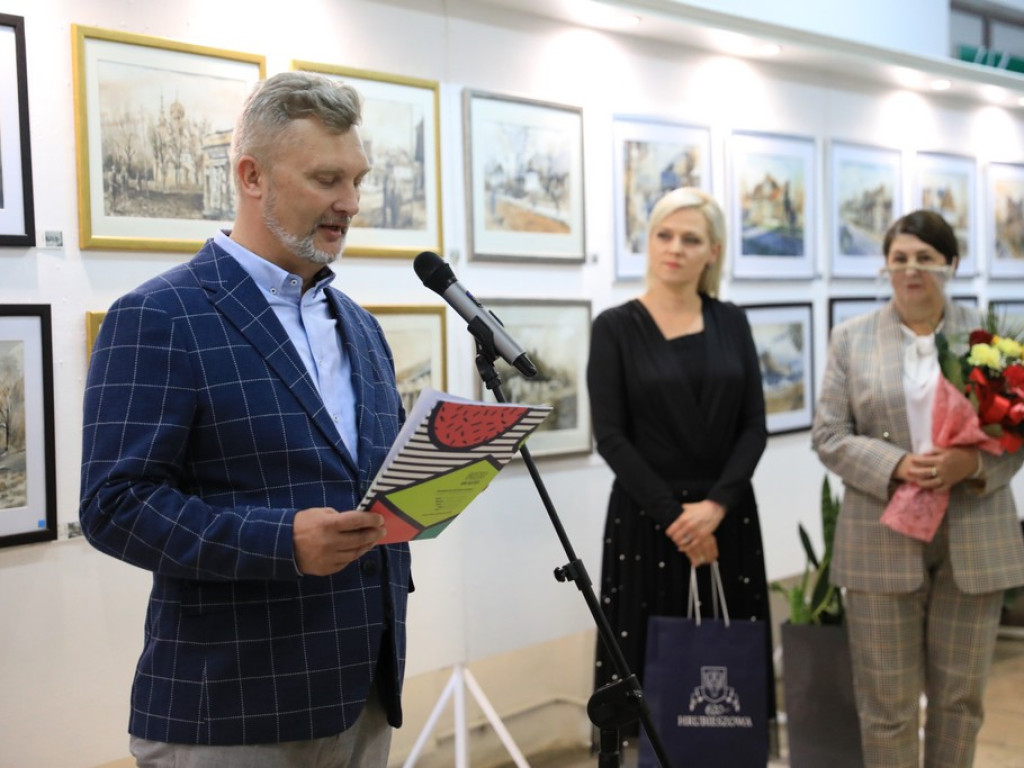 Hrubieszów: Wernisaż wystawy akwareli Rafała Jana Patro, koncert Adama Szabata i Waldemara Korzeniowskiego -ZDJĘCIA