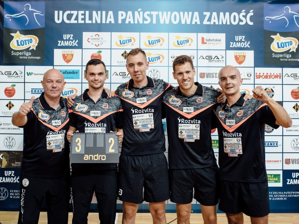 Pierwsze zwycięstwo tenisistów w Superlidze i pierwsze miejsce w lidze tenisistek